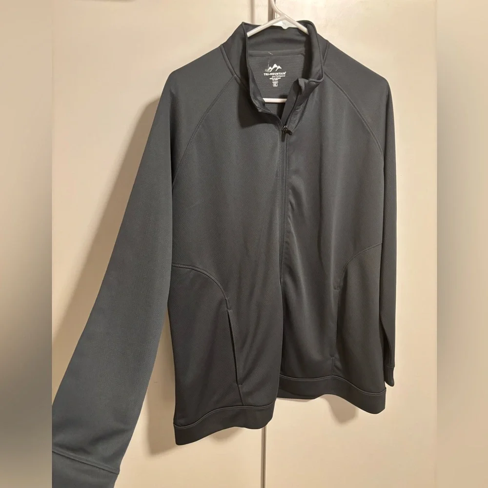 Gray Full-Zip Jacket - Picture 3 of 3